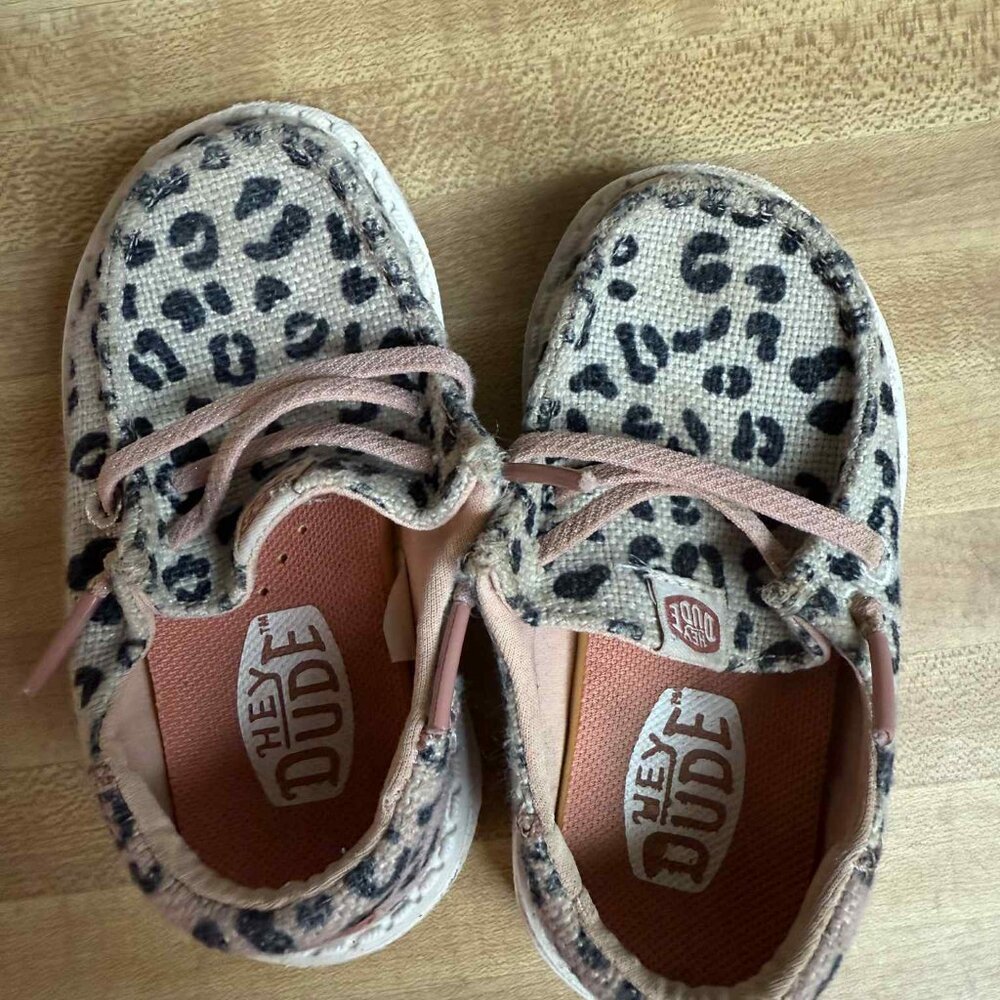 Hey Dude Toddler Girl Shoes Size 6 Leopard Print